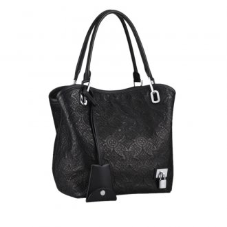 Lilia PM M94149 Black