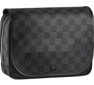 Hanging Toiletry Kit N41419